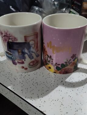 Floral Pink 'Mom' Ceramic Coffee Mug